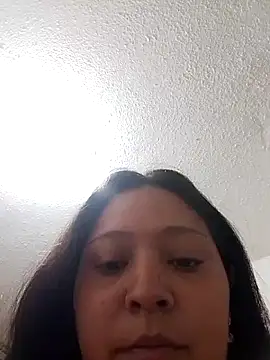Snapshot of Renatta_Sweet chatting on 02/20/26, 05:24 Renatta Sweet online show from 02/20/26, 05:24