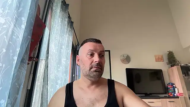 coolsmith81 online show from 06/25/26, 08:30