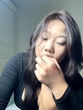 Snapshot of Xiaojie-520521 chatting on 12/19/25, 07:37 Xiaojie-520521 online show from 12/19/25, 07:37