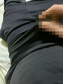 Snapshot of takashiT0903 chatting on 12/15/25, 10:08 takashiT0903 online show from 12/15/25, 10:08