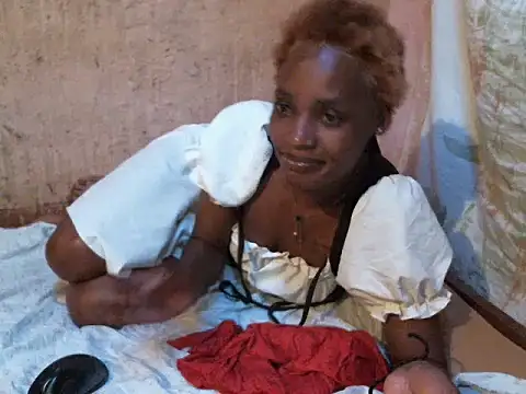 Snapshot of BabyBlush- chatting on 11/28/25, 08:00 BabyBlush- online show from 11/28/25, 08:00