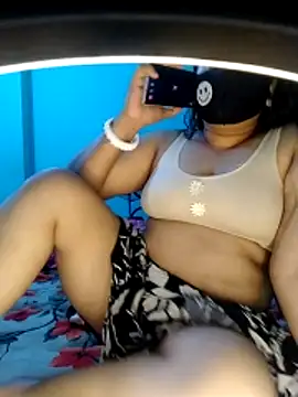 priya2098 online show from 06/16/26, 02:09