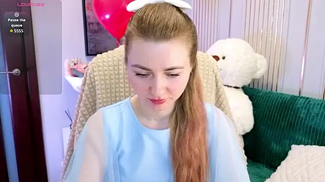 SofiAngela online show from 02/15/26, 01:02