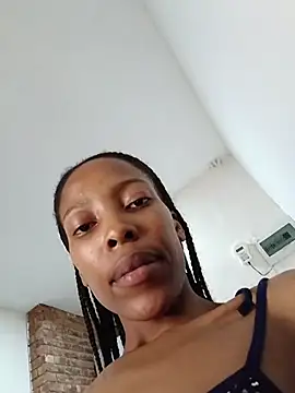 MsParisSmith online show from 01/10/26, 09:11