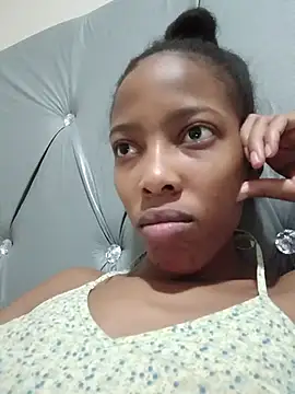 MsParisSmith online show from 07/19/26, 07:17