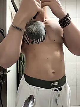 hazarcannn online show from 04/24/26, 08:17