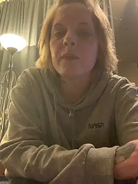 Tiffy90 online show from 12/16/25, 09:31