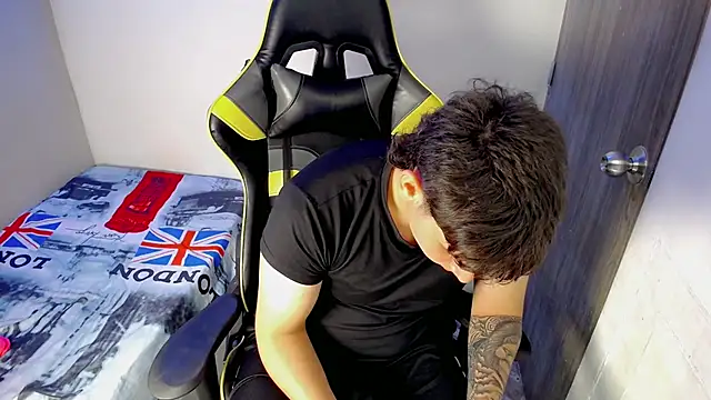 d moneyy  online show from 02/27/26, 03:39