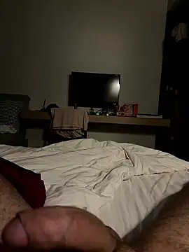 LooseTom online show from 01/17/26, 06:22