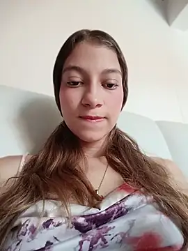 Snapshot of Vanneskk chatting on 07/11/26, 03:37 Vanneskk online show from 07/11/26, 03:37