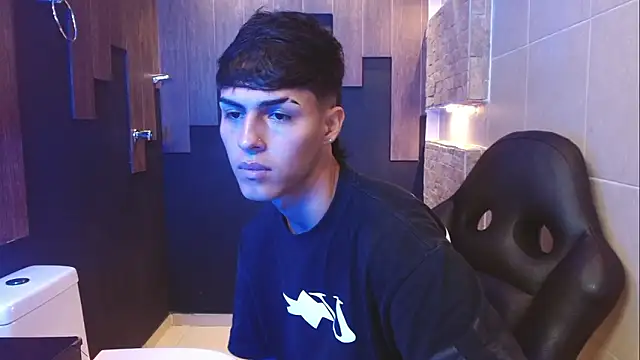 Ethan Jamees online show from 02/06/26, 02:05