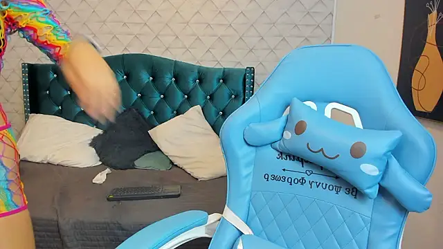 Valery jame online show from 02/04/26, 08:03