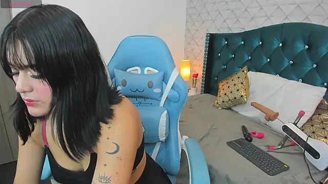 Valery jame online show from 05/04/26, 08:16