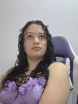 Alana 444 online show from 05/27/26, 03:36