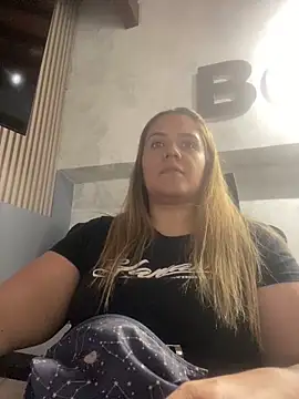 LoreinnFox online show from 04/04/26, 10:07