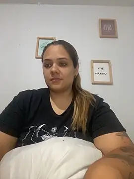 LoreinnFox online show from 04/09/26, 04:12