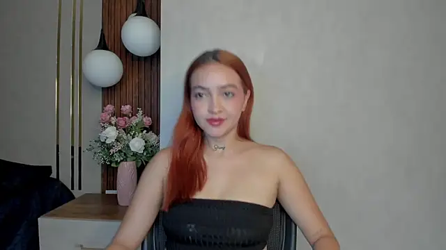 AliceHills  online show from 12/18/25, 12:22