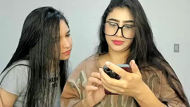 ROUS SWEET  online show from 12/19/25, 03:19