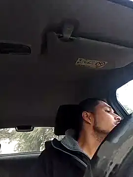 cristian112090 online show from 11/28/25, 01:25