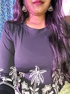 Snapshot of Muskan4156 chatting on 12/14/25, 04:34 Muskan4156 online show from 12/14/25, 04:34