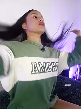 Taylor  Swiftt online show from 03/21/26, 01:43