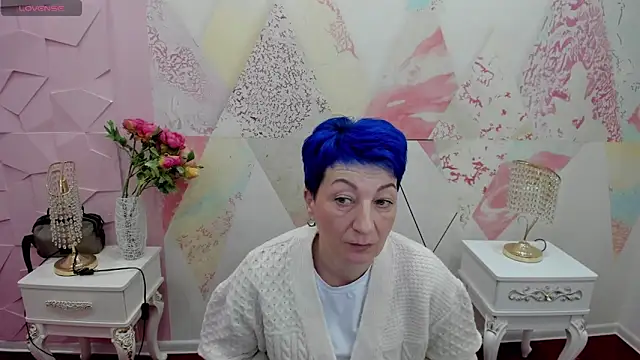 Nancy walker1 online show from 11/27/25, 11:45