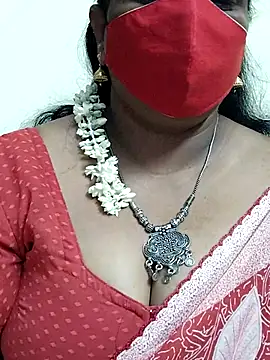 Snapshot of Aila99 chatting on 12/18/25, 02:01 Aila99 online show from 12/18/25, 02:01