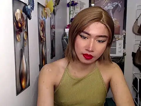 Snapshot of asiantwink0000 chatting on 07/05/26, 11:34 asiantwink0000 online show from 07/05/26, 11:34