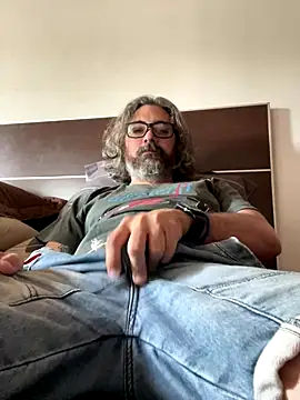 maxxporong online show from 12/15/25, 01:26