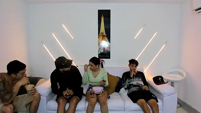 brutal revolution online show from 04/07/26, 01:22