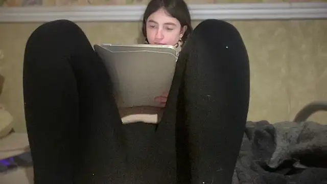 Aphr0ditee online show from 04/14/26, 03:18