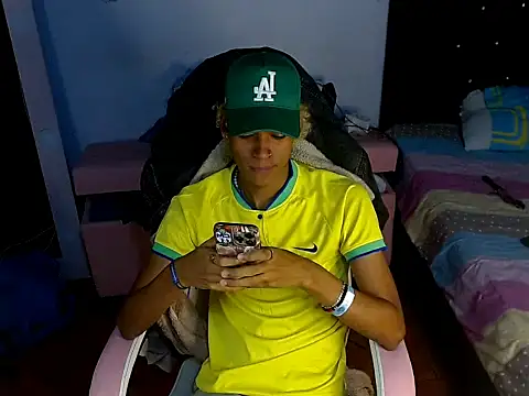 silverspice  online show from 12/02/25, 05:35