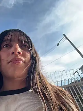 Mia fiire online show from 03/14/26, 09:09