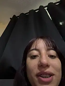 Snapshot of Mia_fiire chatting on 06/15/26, 05:09 Mia fiire online show from 06/15/26, 05:09