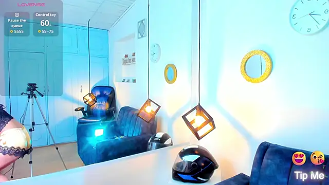 Hot Darliing online show from 12/03/25, 01:42