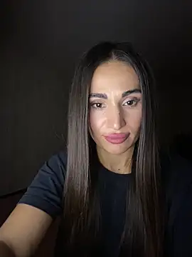 MonikaSi online show from 12/13/25, 07:53