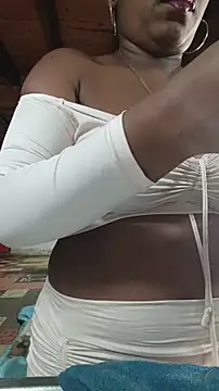 Snapshot of ChanneldelaCroix chatting on 03/13/26, 09:05 ChanneldelaCroix online show from 03/13/26, 09:05