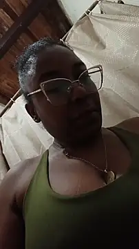 Snapshot of ChanneldelaCroix chatting on 03/29/26, 09:31 ChanneldelaCroix online show from 03/29/26, 09:31