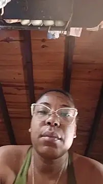 Snapshot of ChanneldelaCroix chatting on 04/07/26, 09:32 ChanneldelaCroix online show from 04/07/26, 09:32