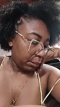 Snapshot of ChanneldelaCroix chatting on 04/16/26, 12:50 ChanneldelaCroix online show from 04/16/26, 12:50