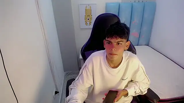 Lil babyyy  online show from 12/01/25, 03:11