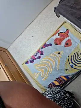 Snapshot of Spunpersuasion chatting on 11/28/25, 10:18 Spunpersuasion online show from 11/28/25, 10:18