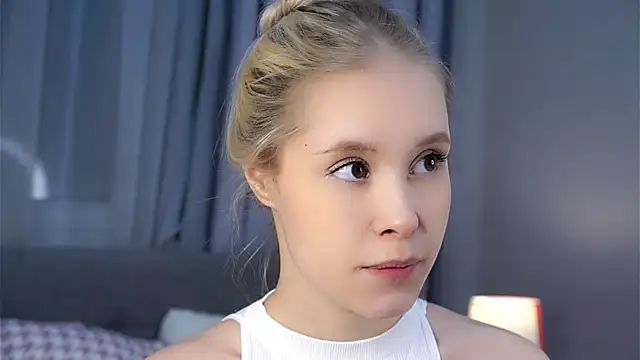 AunclreaVache online show from 01/06/26, 01:15