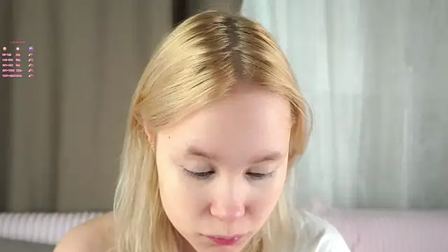 AunclreaVache online show from 04/17/26, 03:09