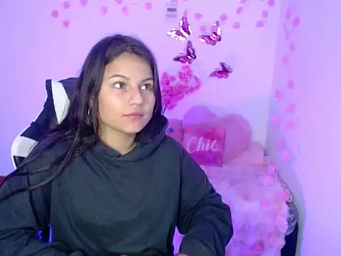 Nina  666 online show from 12/17/25, 11:27