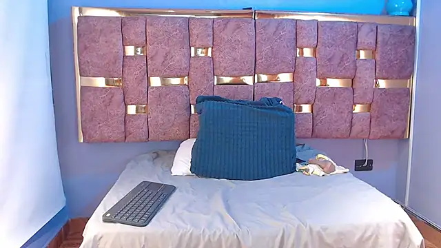  Caroline34 online show from 03/23/26, 10:52