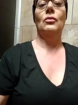 Mona The MILF online show from 07/01/26, 06:15