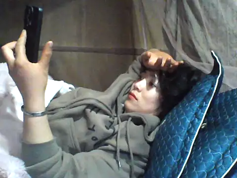 Alibabapi online show from 02/14/26, 06:54