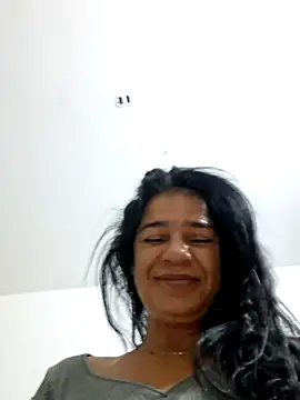 Snapshot of sweetCatallina chatting on 03/17/26, 10:40 sweetCatallina online show from 03/17/26, 10:40