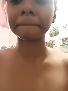 Snapshot of Cute_diya023 chatting on 02/26/26, 05:17 Cute diya023 online show from 02/26/26, 05:17